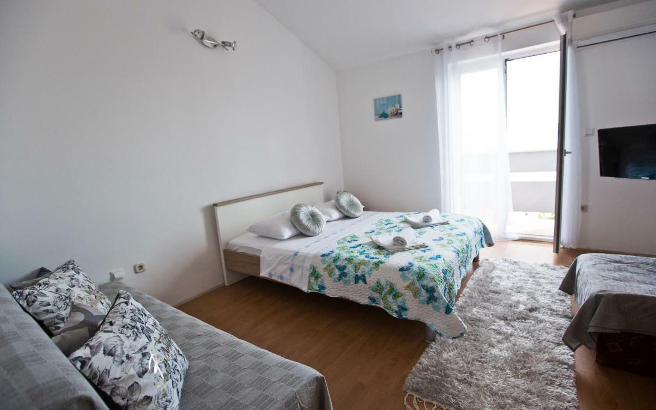 Apartments Rudi Lokva Rogoznica Esterno foto